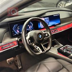 بي ام دبليو الفئة 7